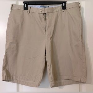 PETER MILLAR KHAKI SHORTS SZ 38